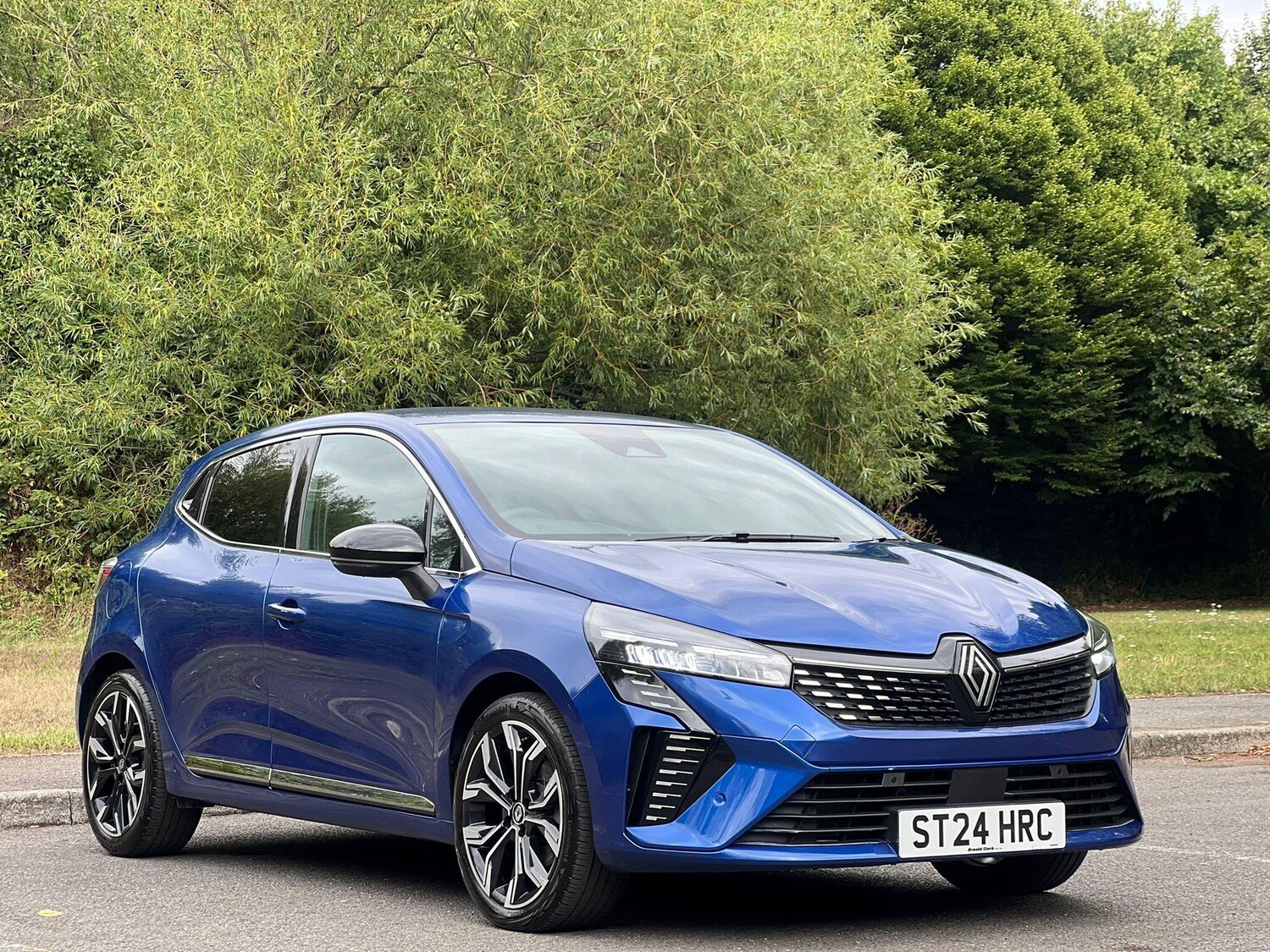 Used Renault Clio 2024 for sale - 76993073: Photo 23