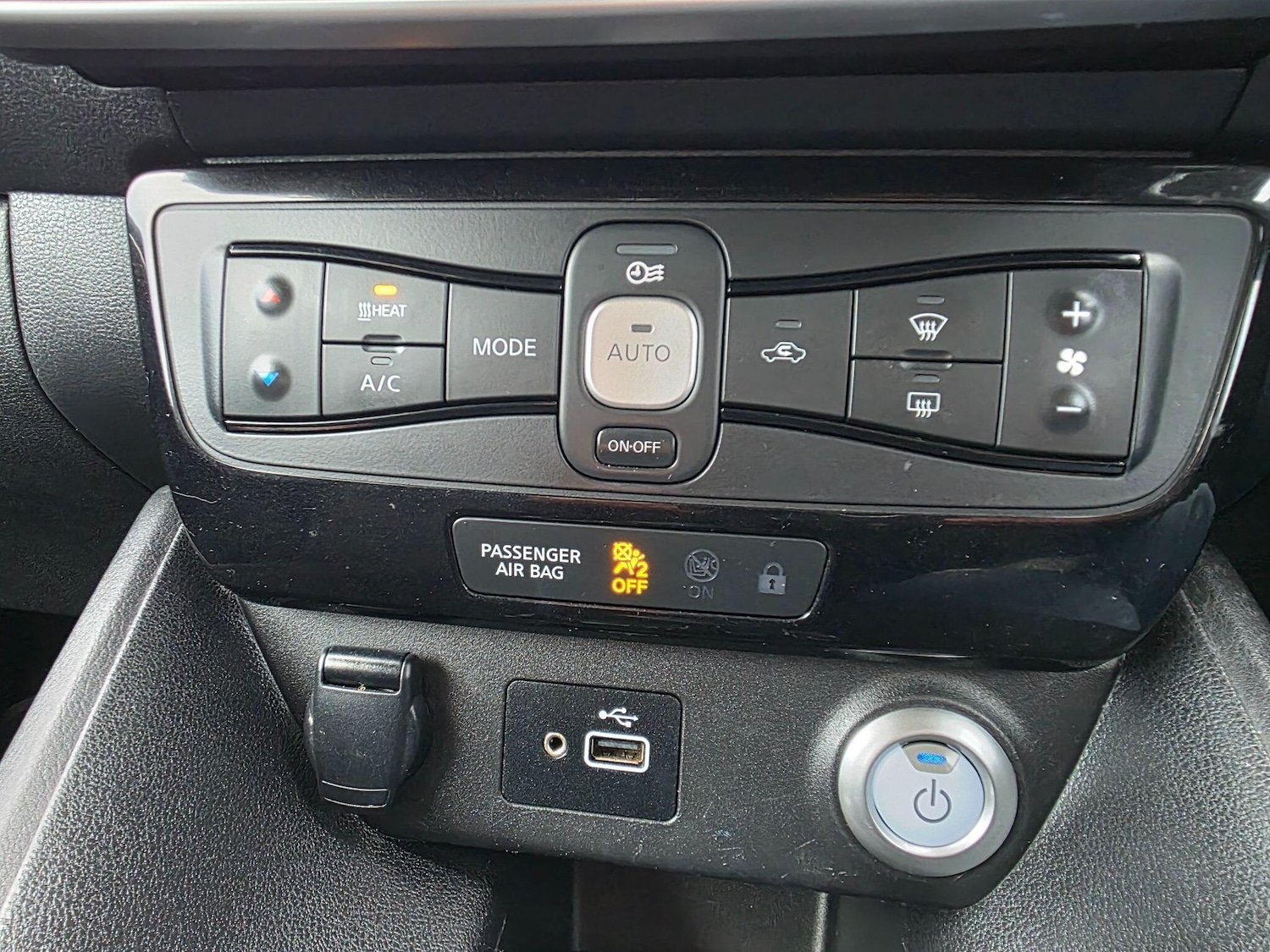 Used Nissan Leaf 2019 for sale - 76645288: Photo 14