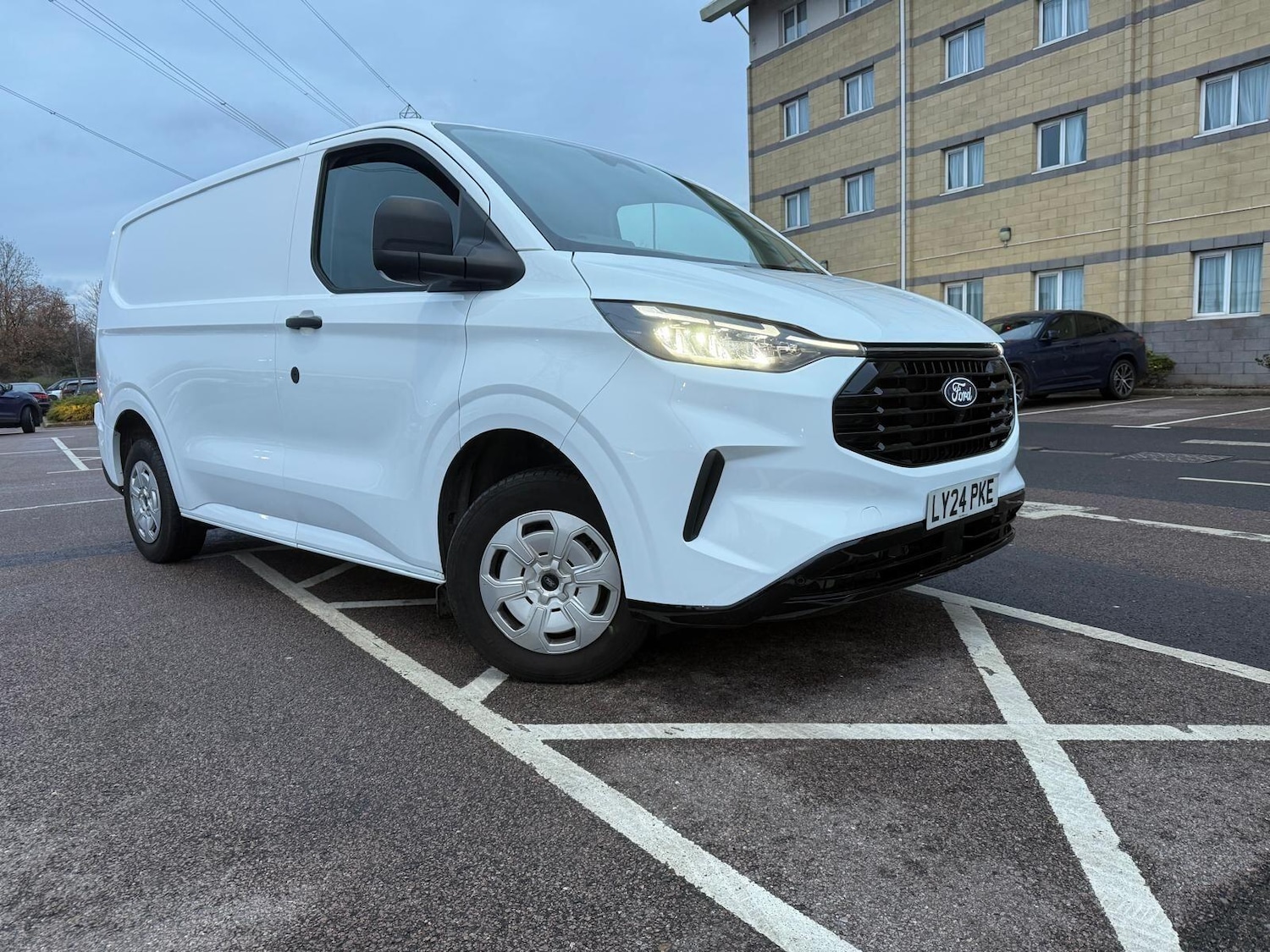 Used Ford Transit Custom 2024 for sale - 76975530: Photo 12