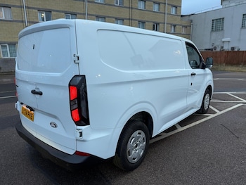 Used Ford Transit Custom 2024 for sale - 76975530: Photo