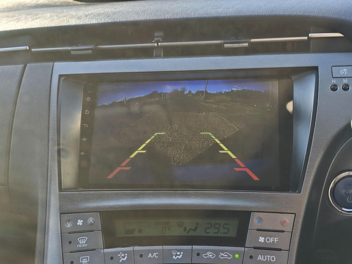 Used Toyota Prius 2020 for sale - 76424037: Photo 13