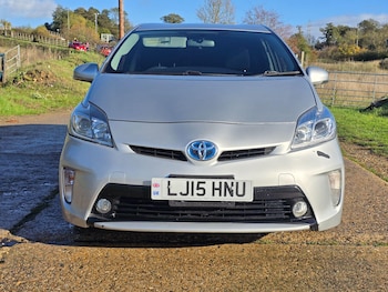 Used Toyota Prius 2015 for sale - 76424037: Photo