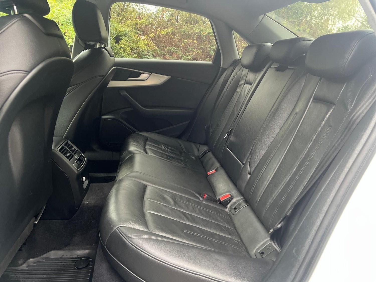 Used Audi A4 for sale - 76995795: Photo 35