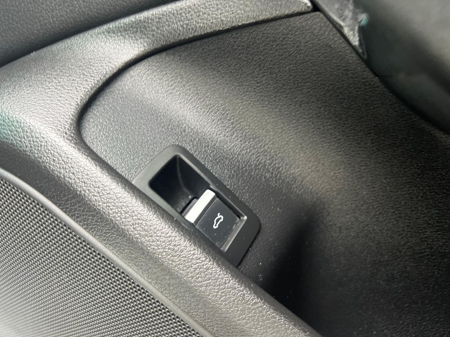 Used Audi A4 for sale - 76995795: Photo 43