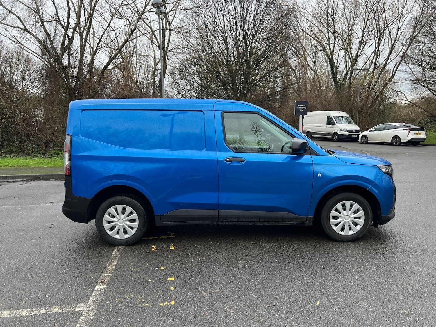 Used Ford Transit Courier 2024 for sale - 77315182: Photo 10