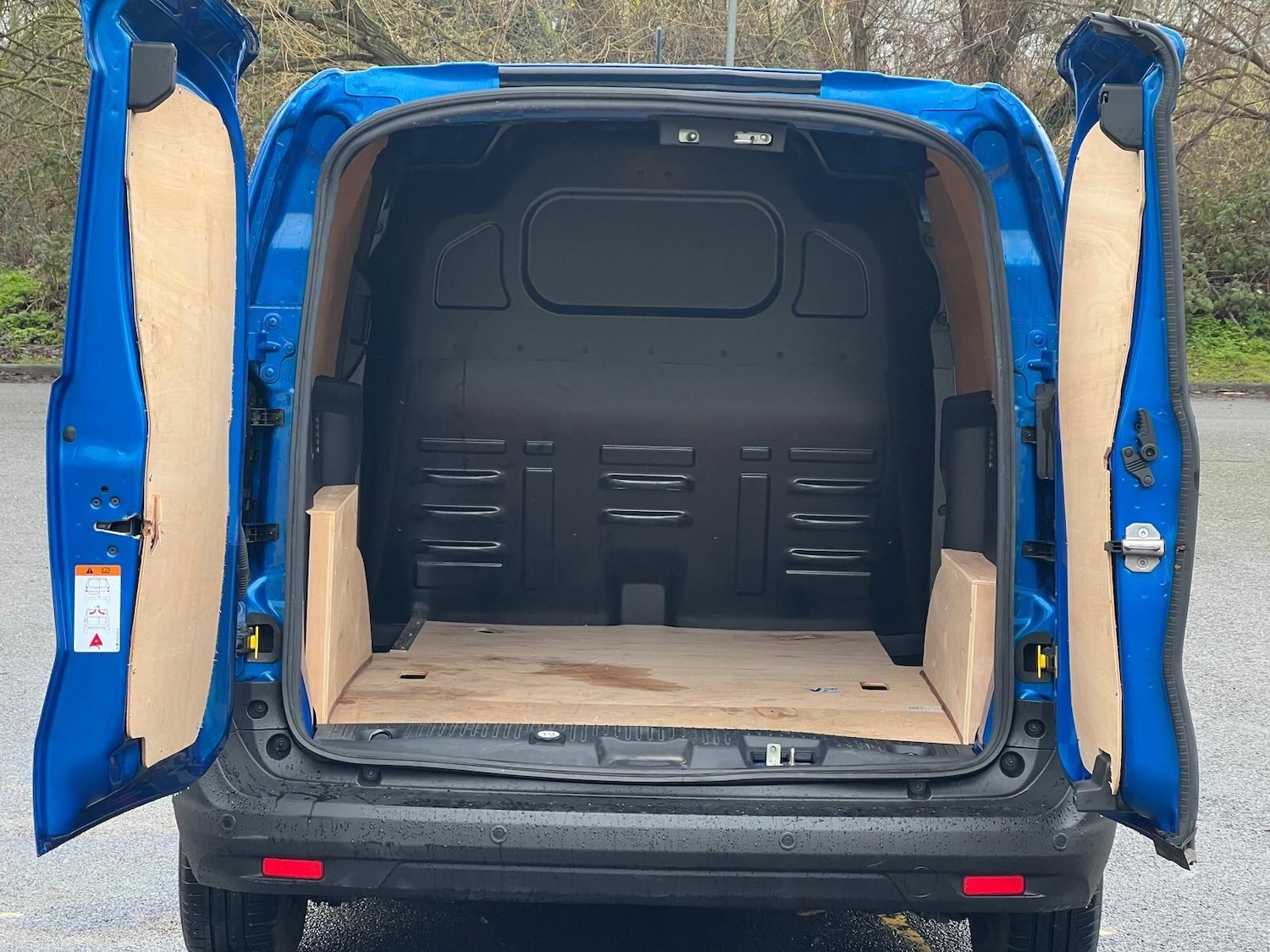 Used Ford Transit Courier 2024 for sale - 77315182: Photo 16