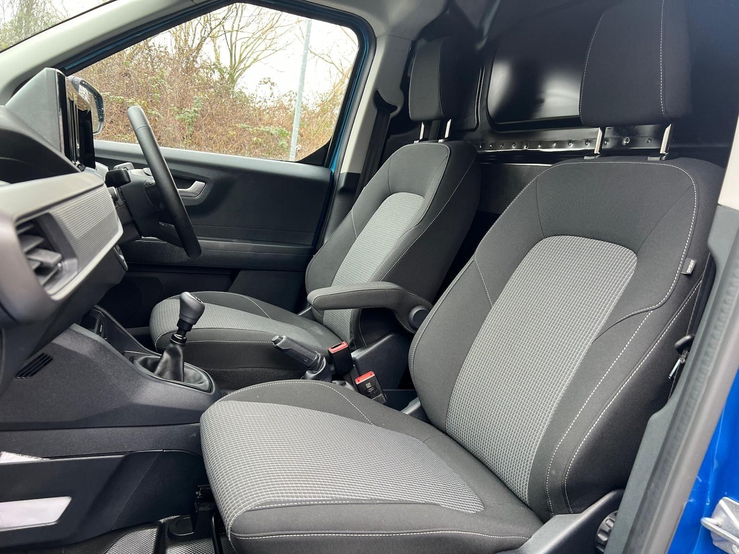 Used Ford Transit Courier 2024 for sale - 77315182: Photo 6