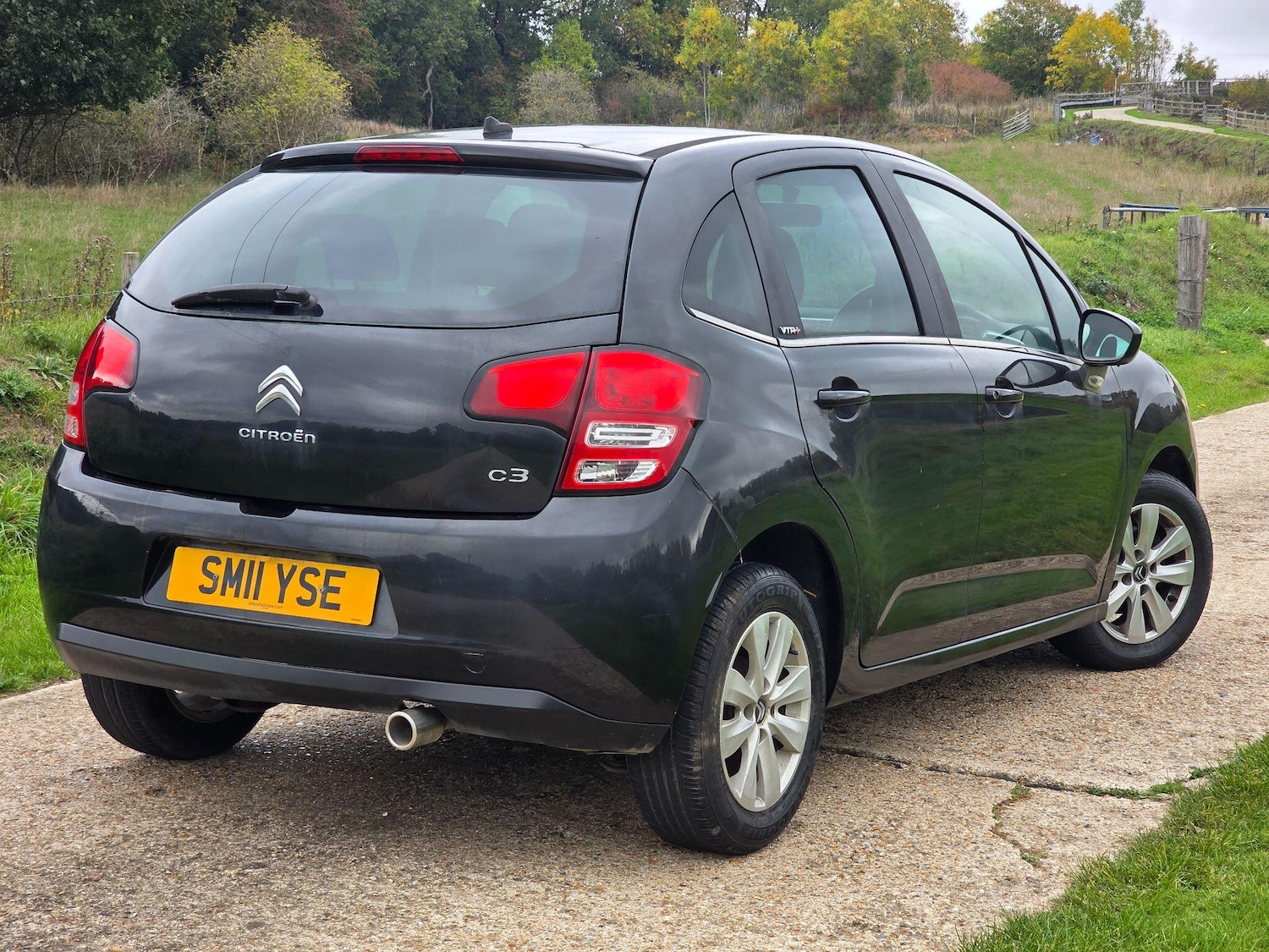 Used Citroen C3 2011 for sale - 76425143: Photo 3