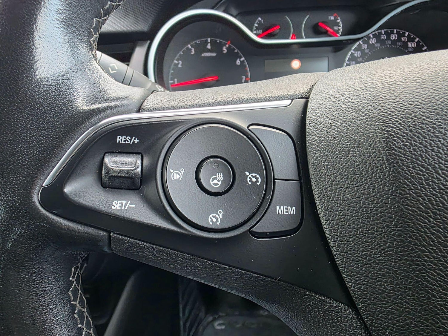 Used Vauxhall Crossland 2021 for sale - 76989554: Photo 13