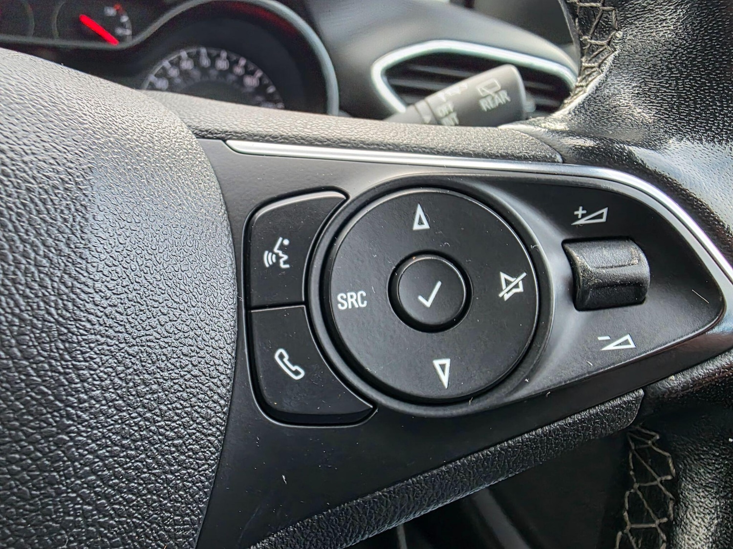 Used Vauxhall Crossland 2021 for sale - 76989554: Photo 14