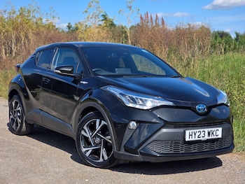 Used Toyota C-HR 2023 for sale - 79116094: Photo