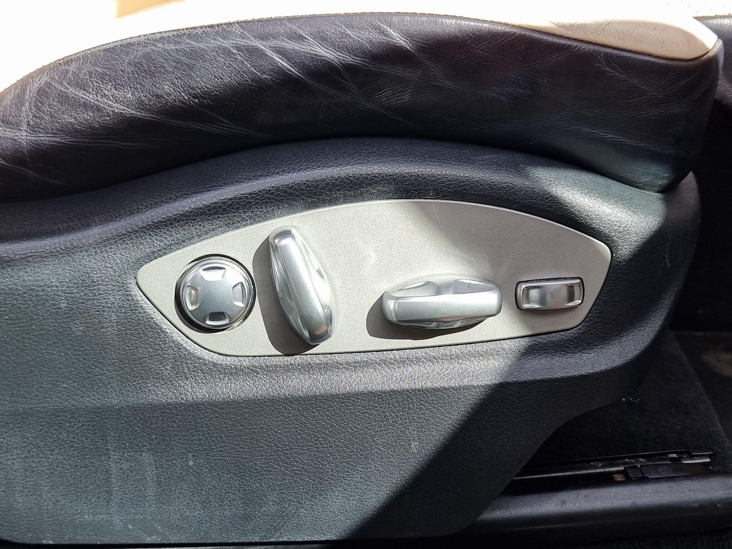 Used Porsche Cayenne 2016 for sale - 77097638: Photo 15