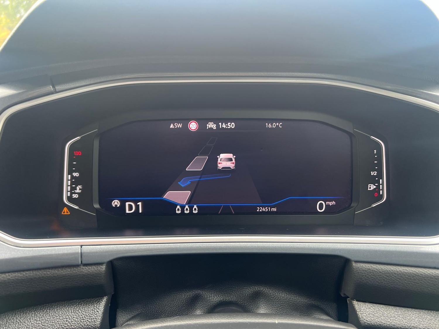 Used Volkswagen T-Roc 2023 for sale - 76424366: Photo 18