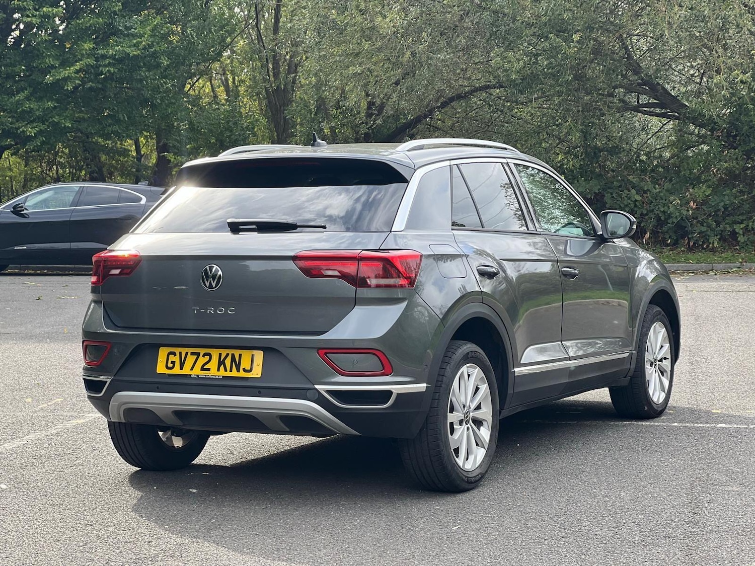 Used Volkswagen T-Roc 2023 for sale - 76424366: Photo 3