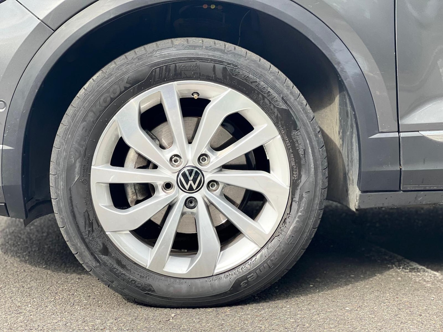 Used Volkswagen T-Roc 2023 for sale - 76424366: Photo 30