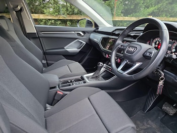 Used Audi Q3 2024 for sale - 77376645: Photo