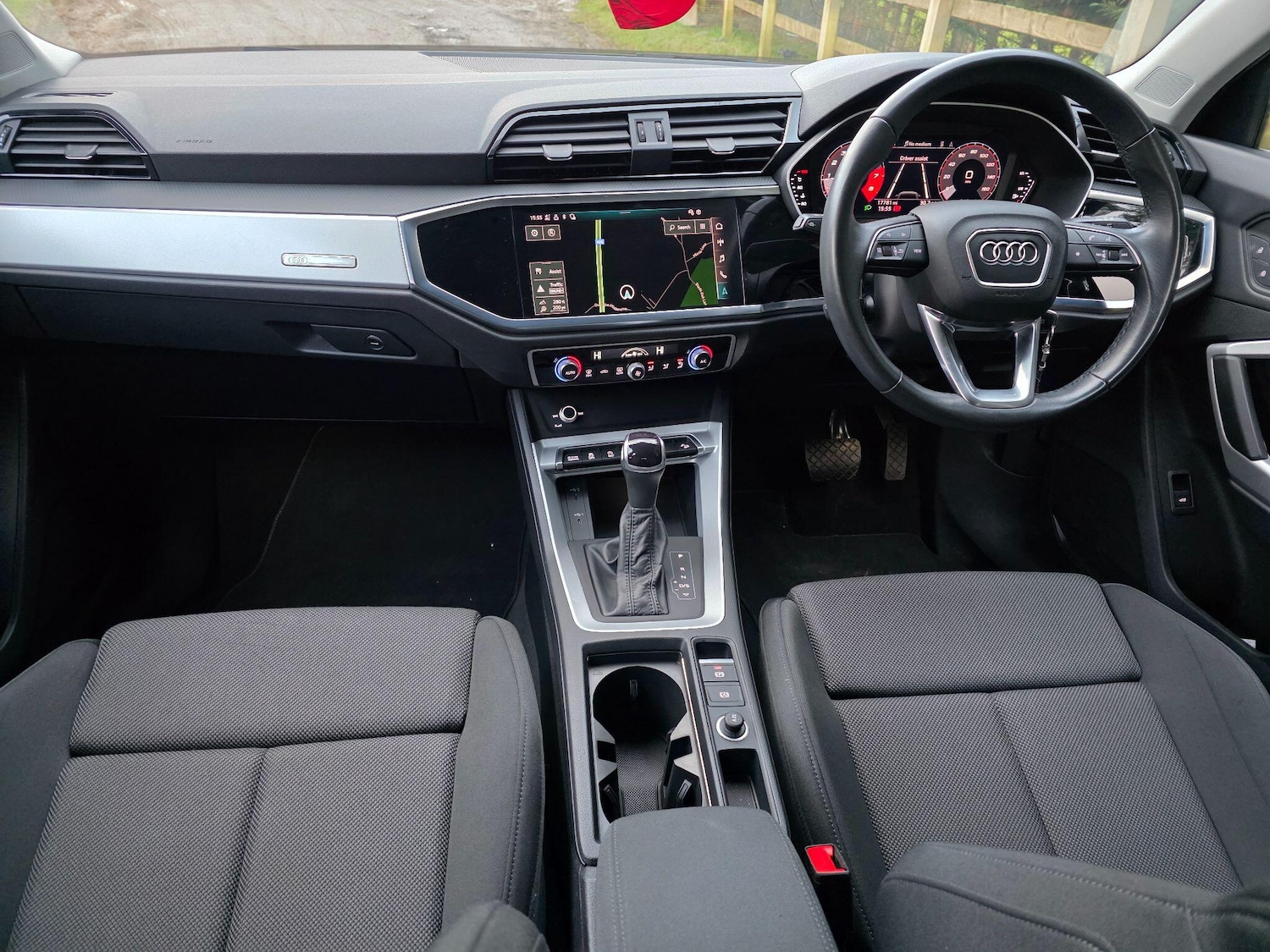 Used Audi Q3 2024 for sale - 77376645: Photo 5