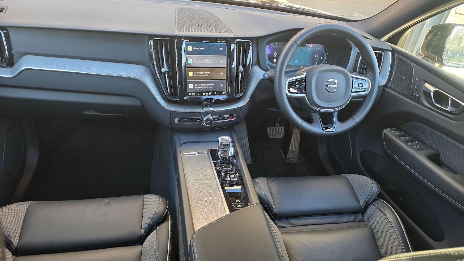 Used Volvo XC60 2025 for sale - 77203624: Photo 6