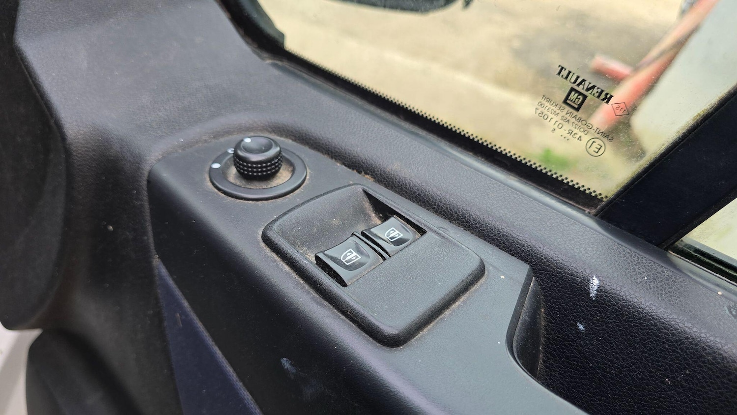 Used Vauxhall Vivaro 2015 for sale - 77993844: Photo 13