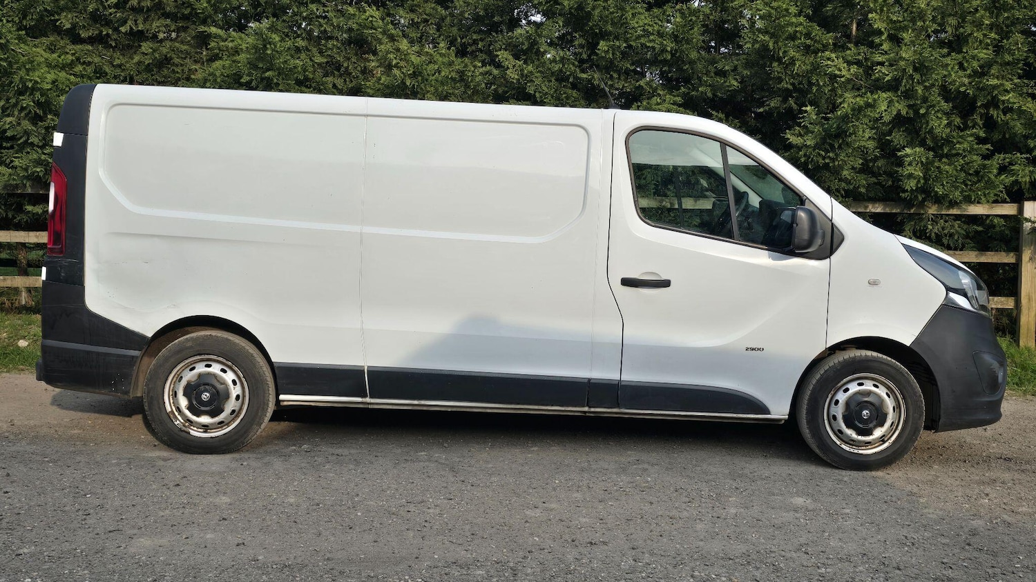 Used Vauxhall Vivaro 2015 for sale - 77993844: Photo 5