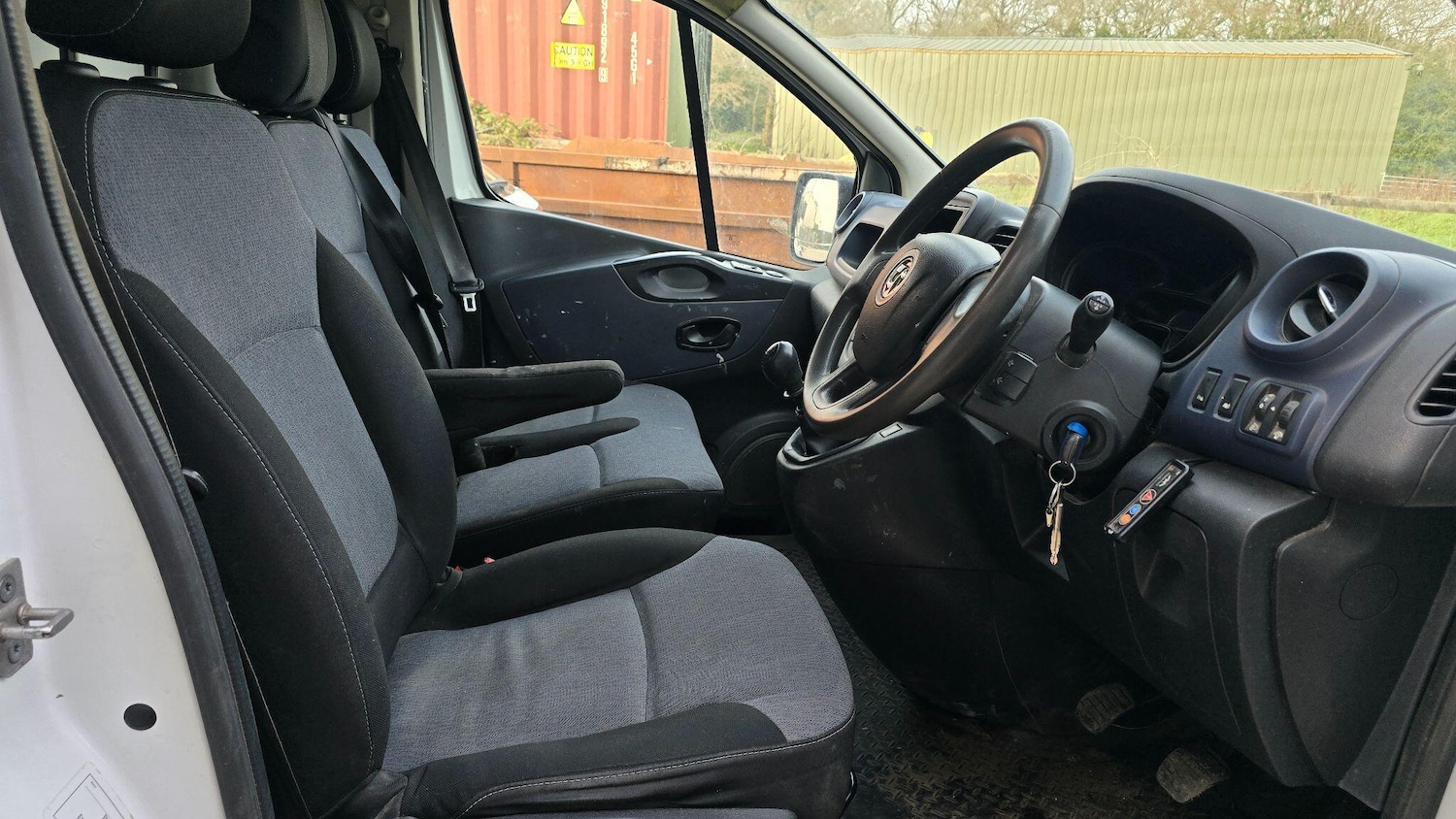 Used Vauxhall Vivaro 2015 for sale - 77993844: Photo 6