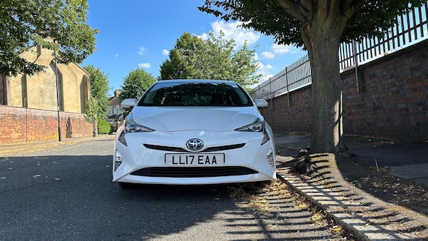 Used Toyota Prius 2017 for sale - 75449848: Photo 3