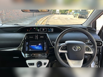 Used Toyota Prius 2017 for sale - 75449848: Photo
