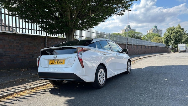 Used Toyota Prius 2017 for sale - 75449848: Photo 9