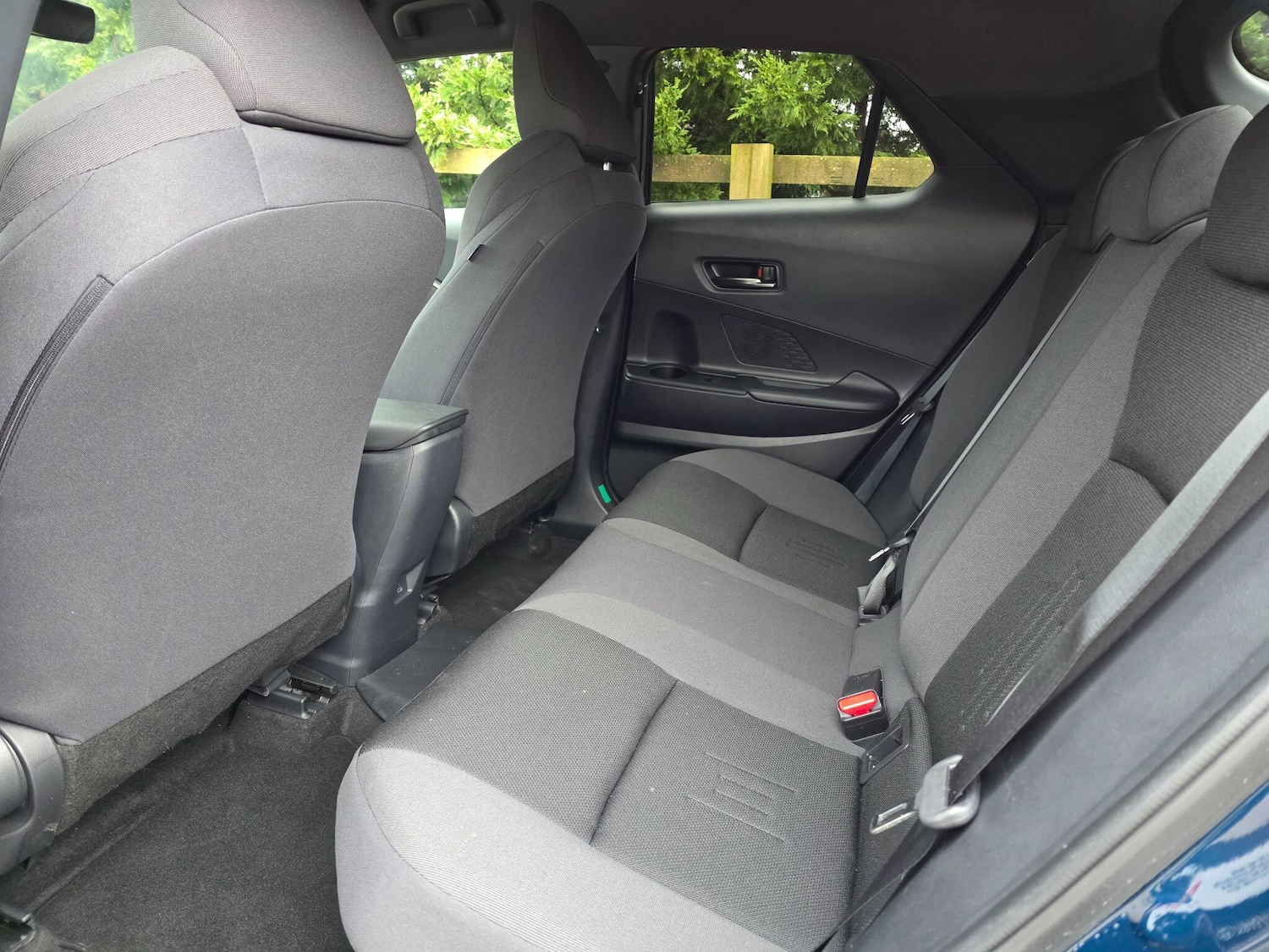 Used Toyota C-HR 2025 for sale - 77559318: Photo 8