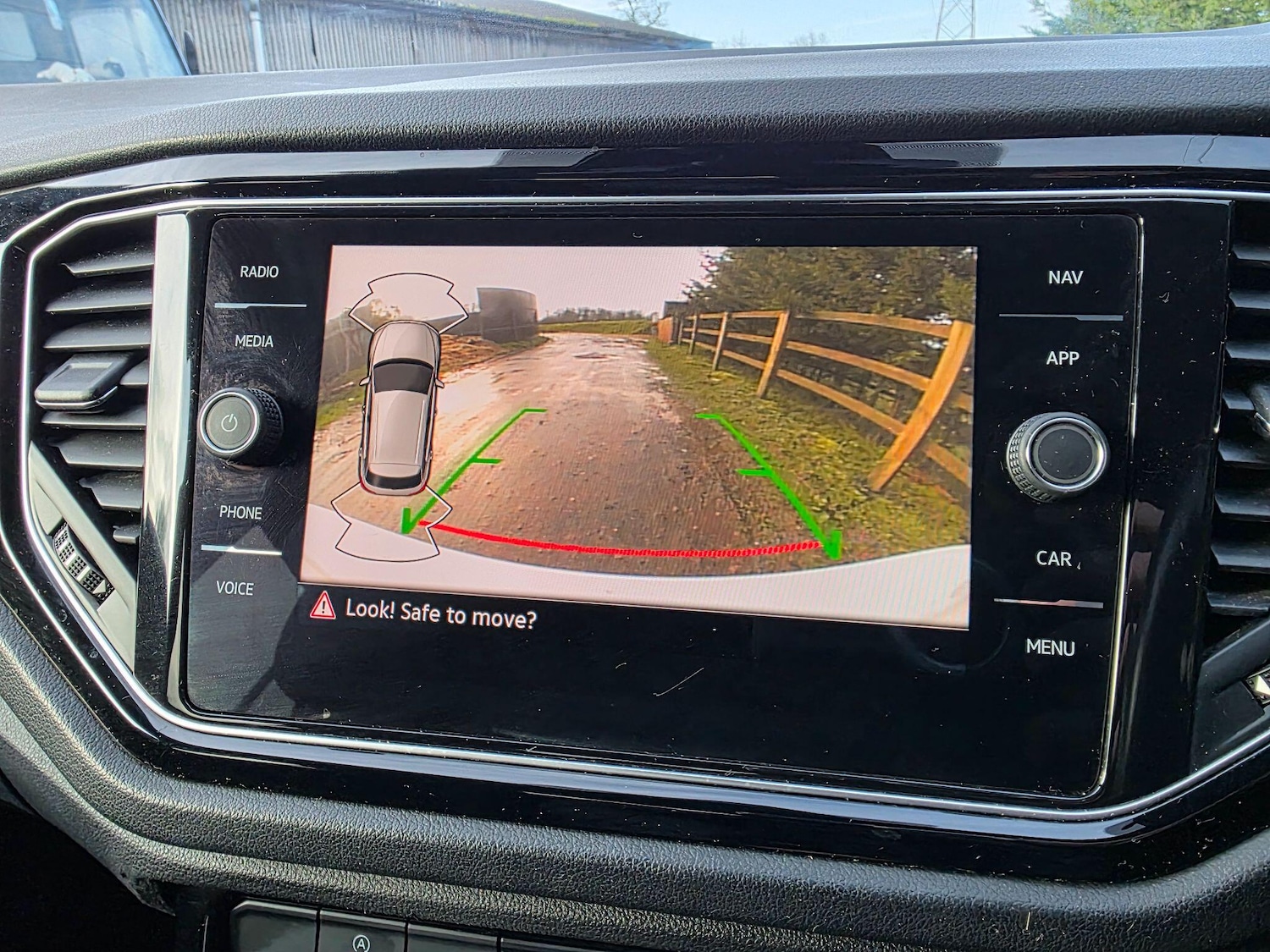 Used Volkswagen T-Roc 2021 for sale - 77524917: Photo 12