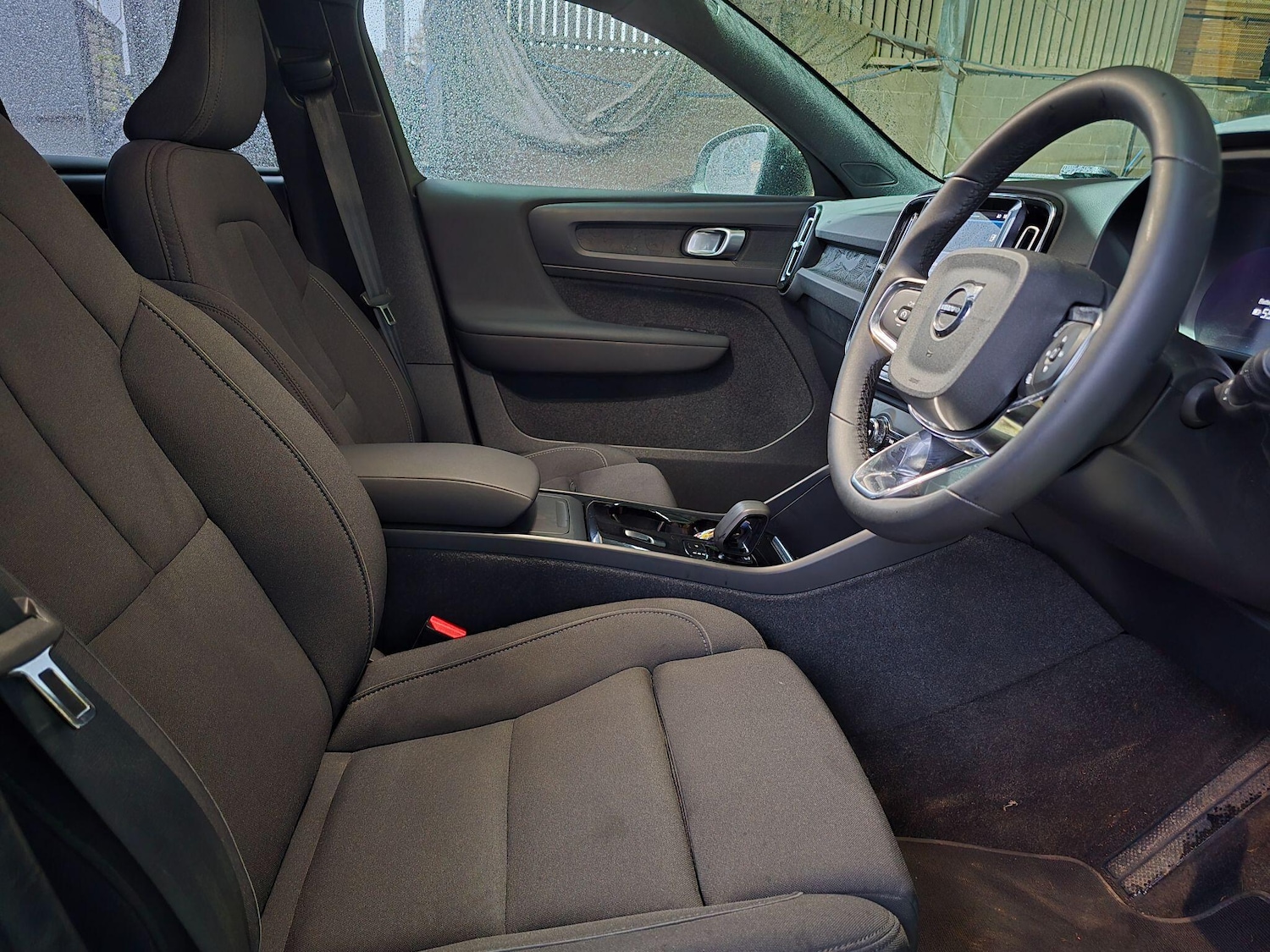 Used Volvo XC40 for sale - 77794134: Photo 5