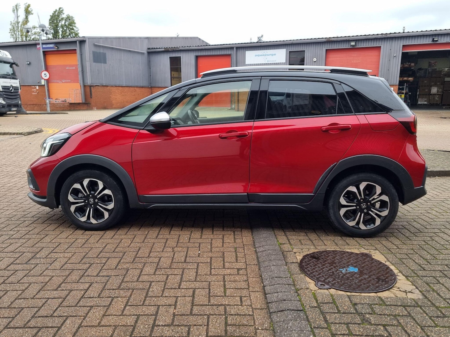 Used Honda Jazz 2020 for sale - 76424285: Photo 9