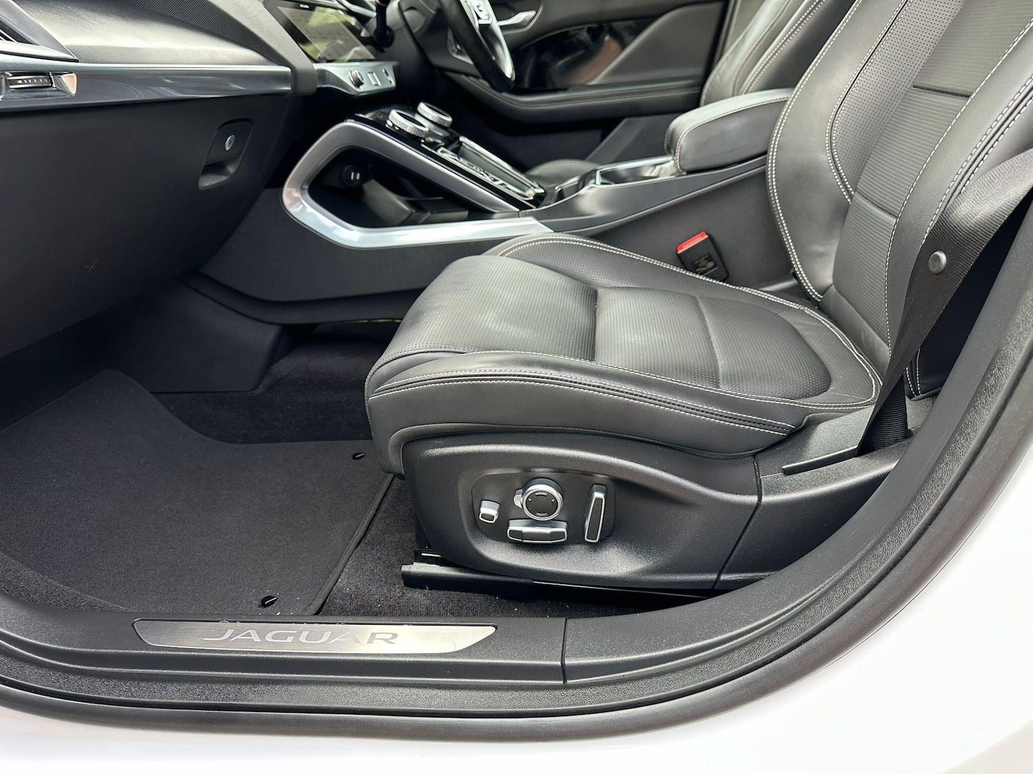 Used Jaguar I-Pace 2024 for sale - 77097963: Photo 32