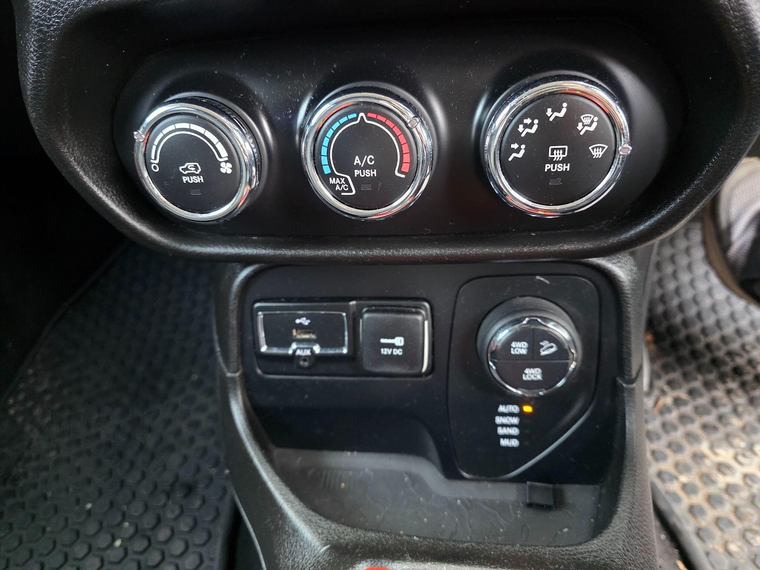 Used Jeep Renegade 2018 for sale - 76688762: Photo 14