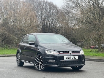 Used Volkswagen Polo 2016 for sale - 77523687: Photo