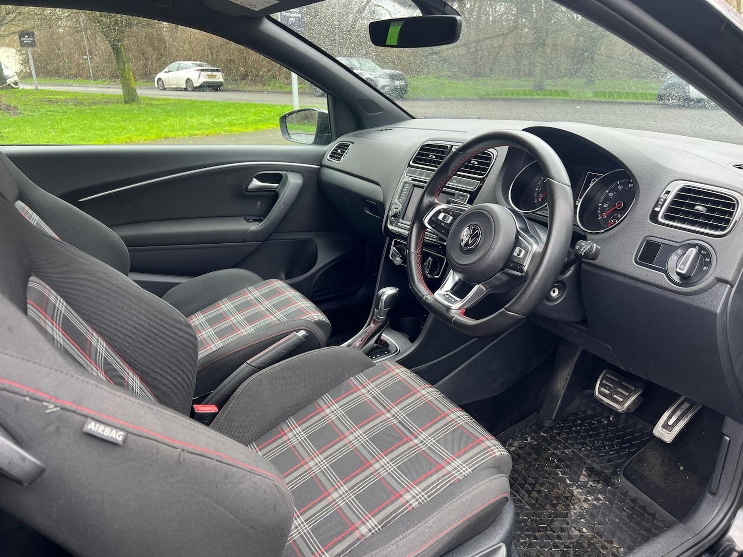 Used Volkswagen Polo 2016 for sale - 77523687: Photo 5