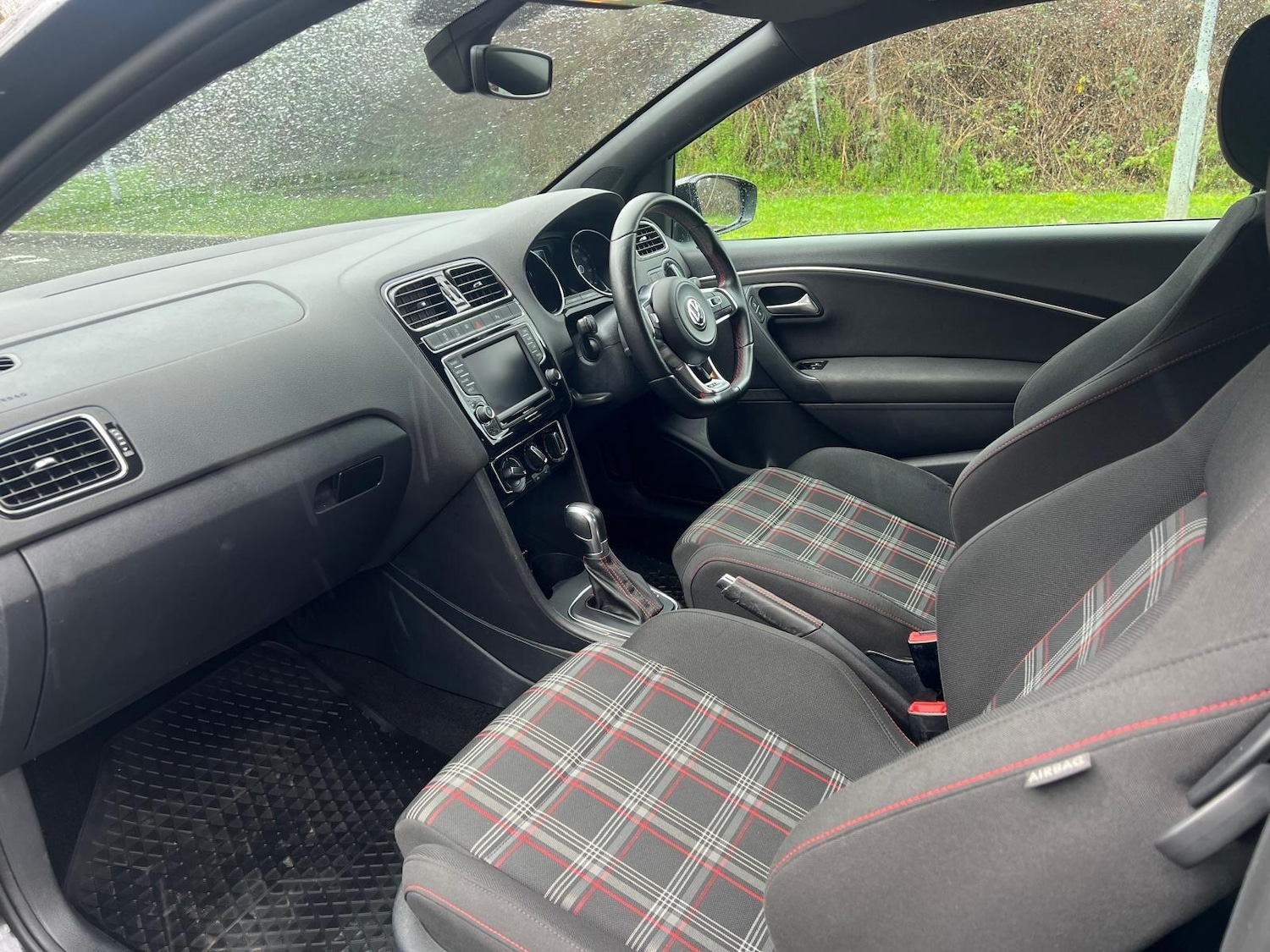 Used Volkswagen Polo 2016 for sale - 77523687: Photo 6