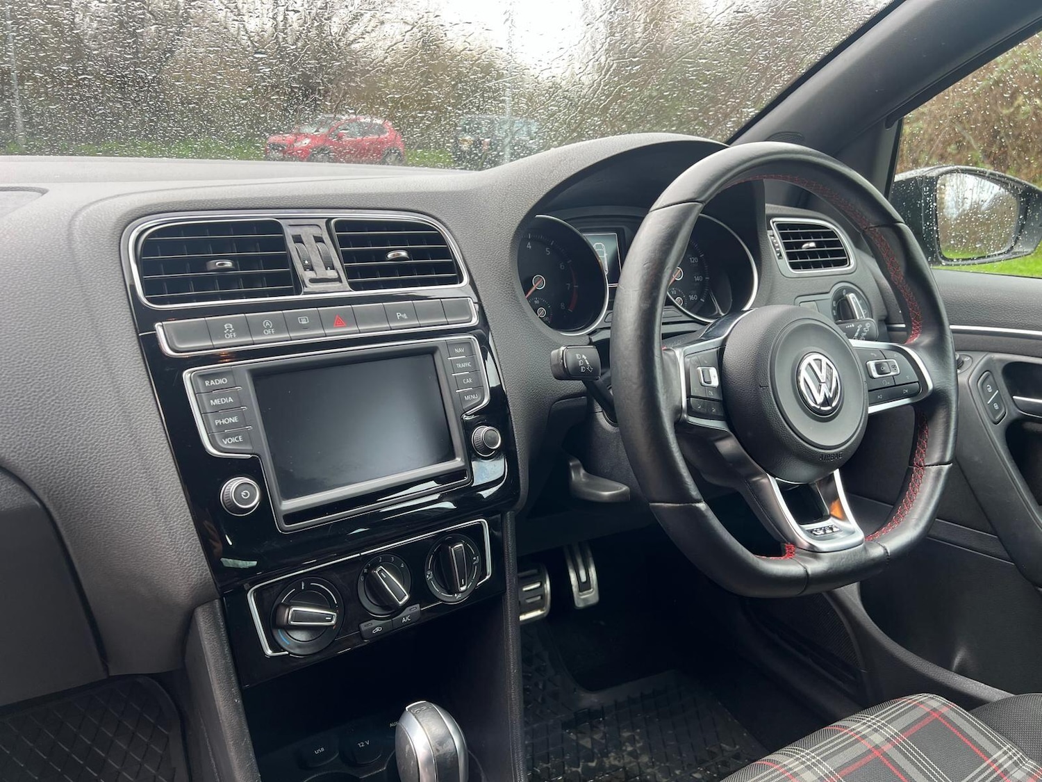 Used Volkswagen Polo 2016 for sale - 77523687: Photo 7