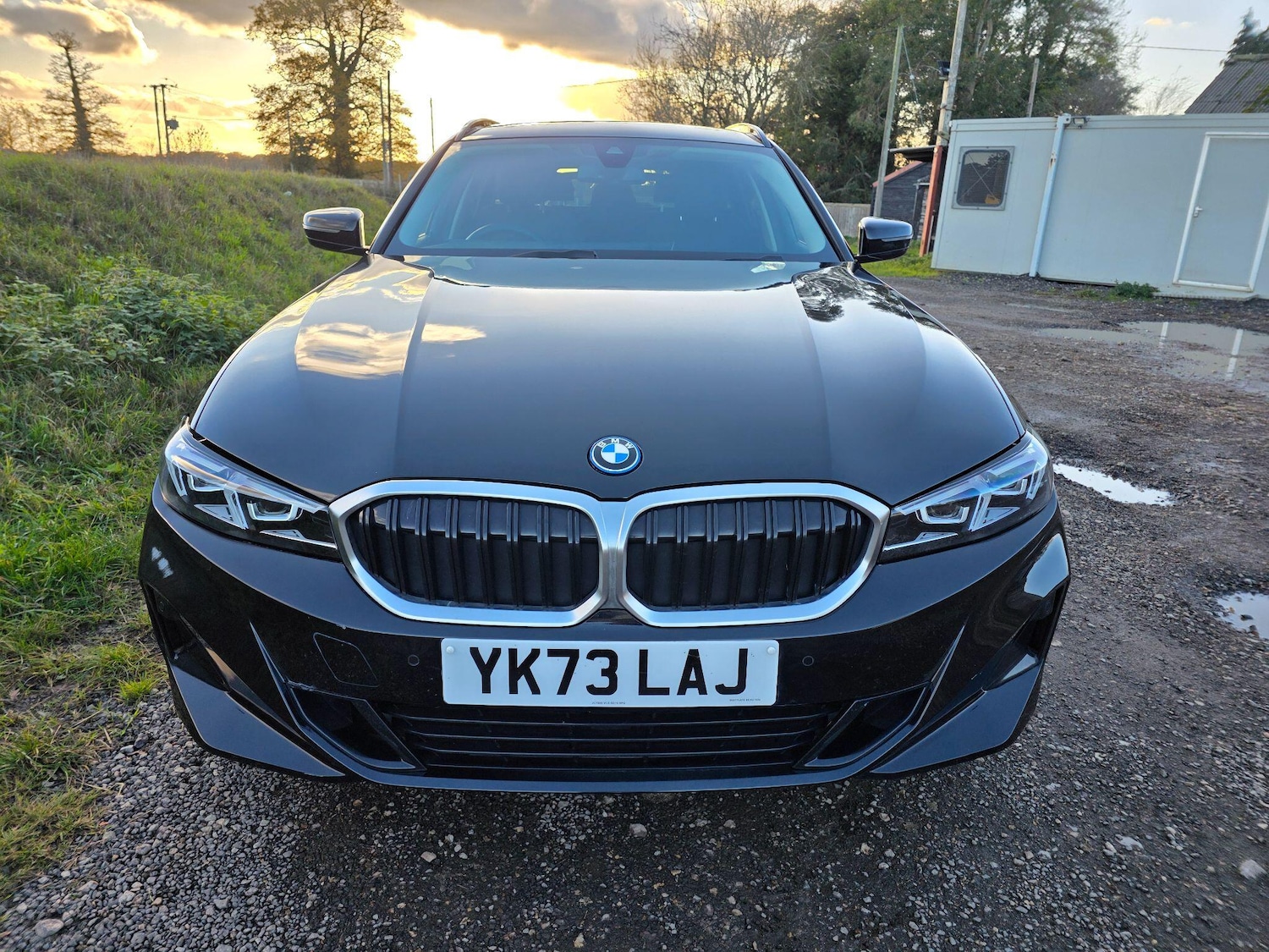 Used BMW 3 Series 2024 for sale - 76573767: Photo 2