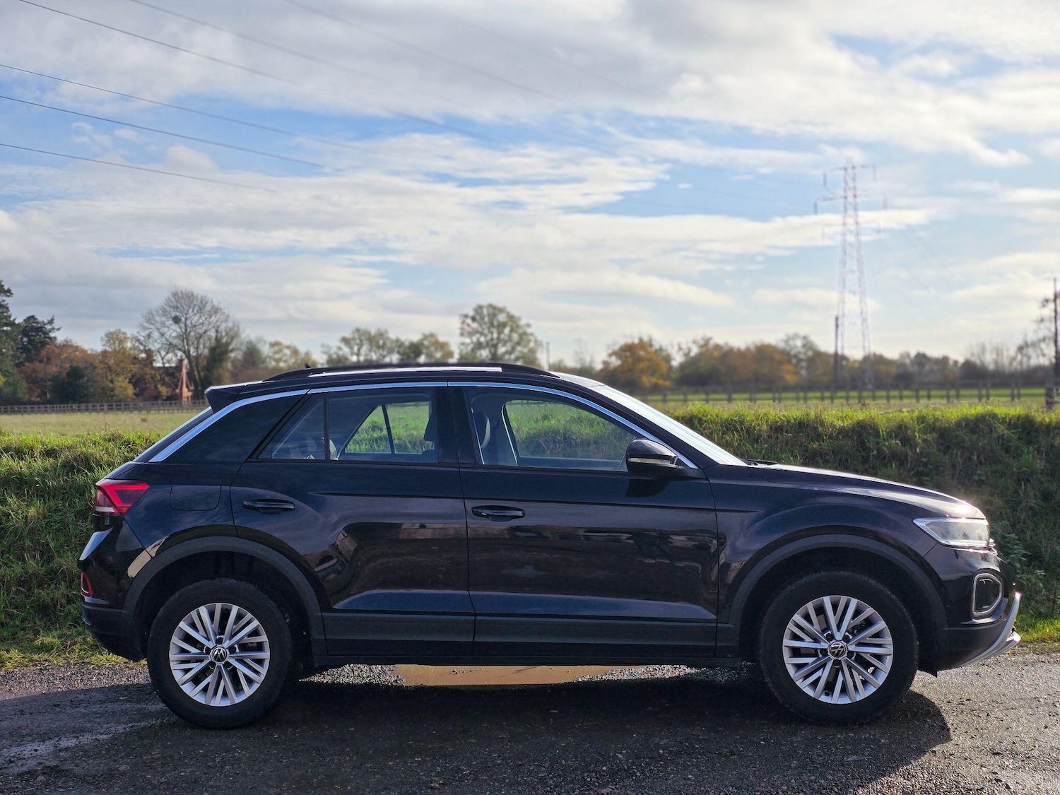 Used Volkswagen T-Roc for sale - 77320538: Photo 14