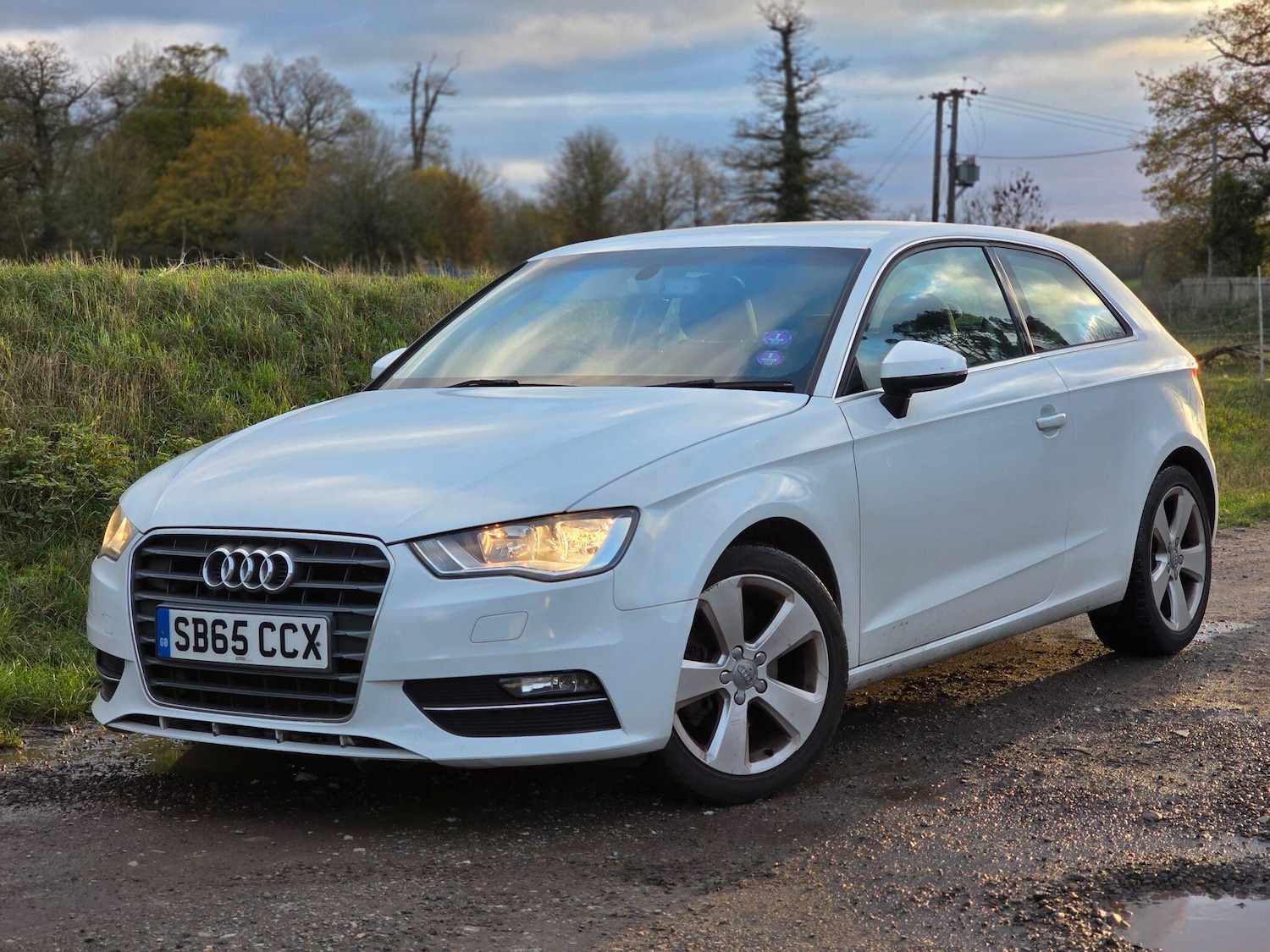 Used Audi A3 2015 for sale - 76633750: Photo 2