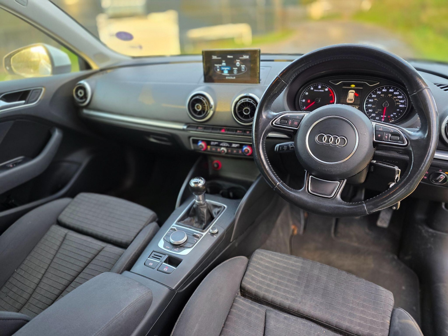 Used Audi A3 2015 for sale - 76633750: Photo 6