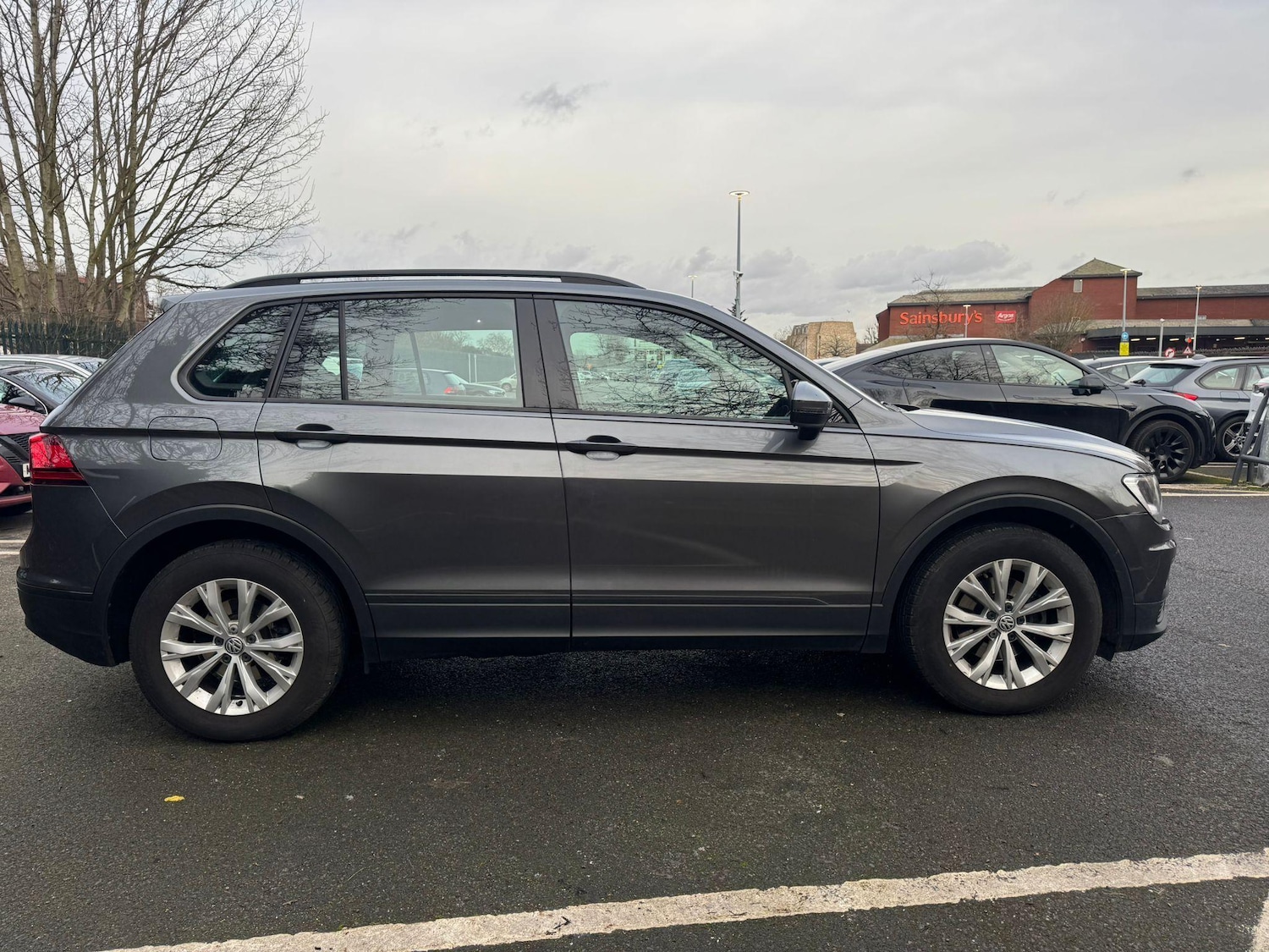 Used Volkswagen Tiguan 2016 for sale - 76423817: Photo 10