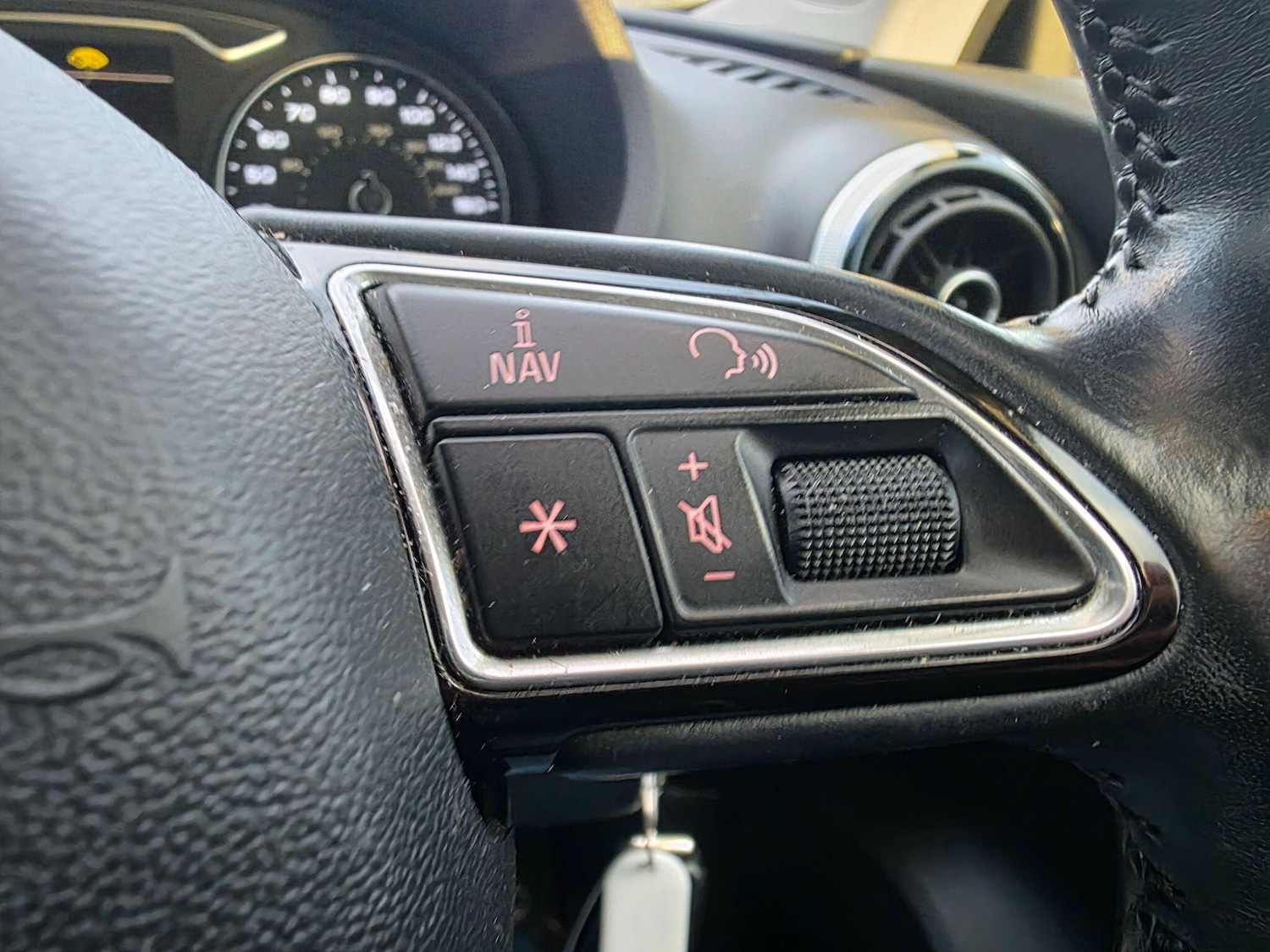 Used Audi A3 2015 for sale - 77097732: Photo 12