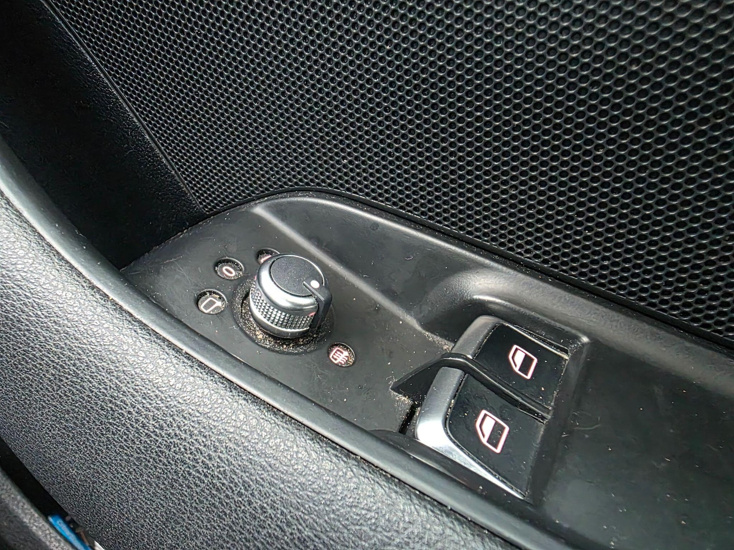 Used Audi A3 2015 for sale - 77097732: Photo 14