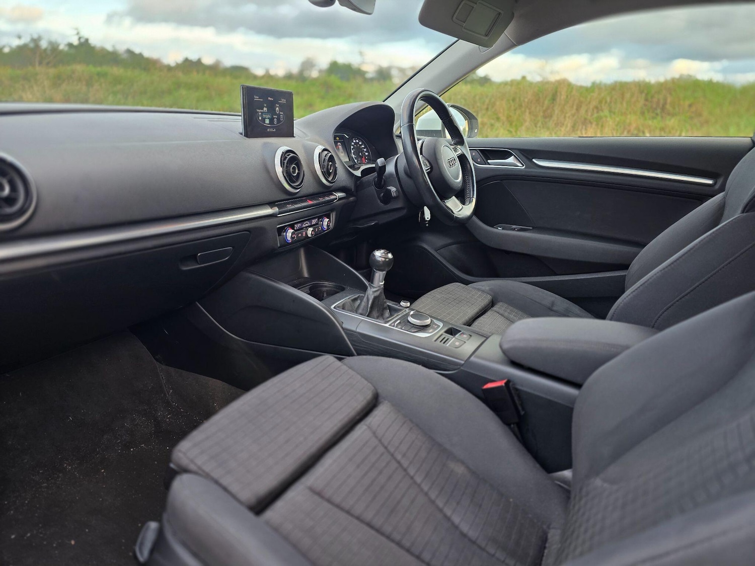 Used Audi A3 2015 for sale - 77097732: Photo 5