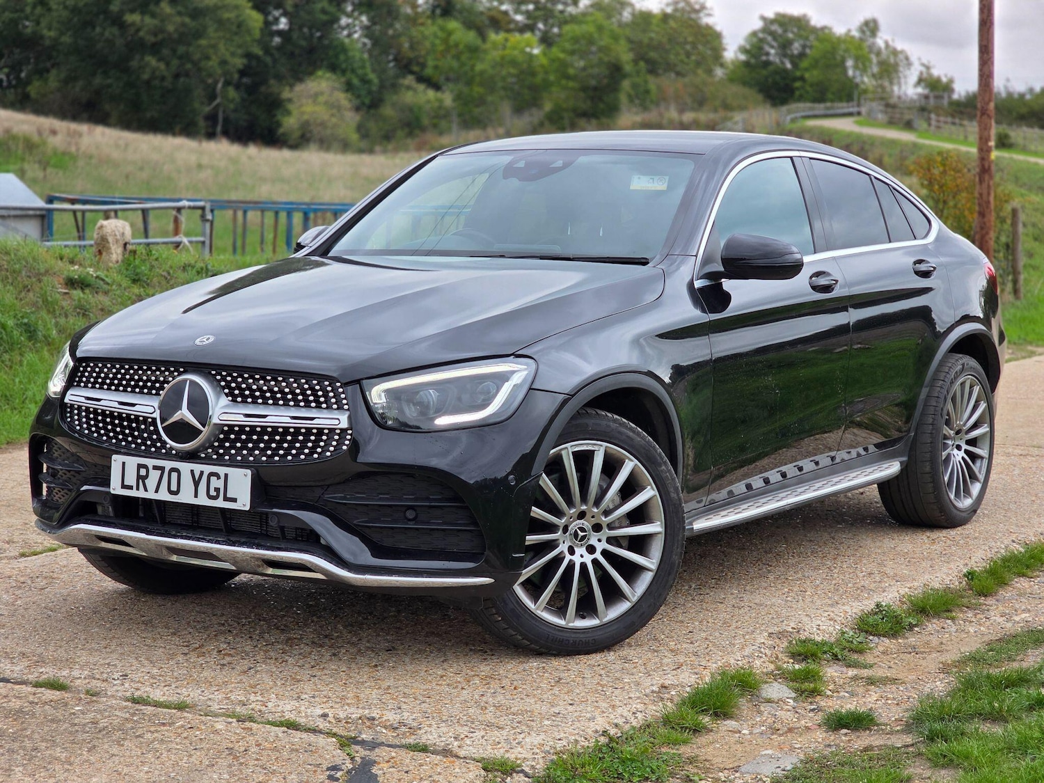 Used Mercedes-Benz GLC 2020 for sale - 76024755: Photo 2