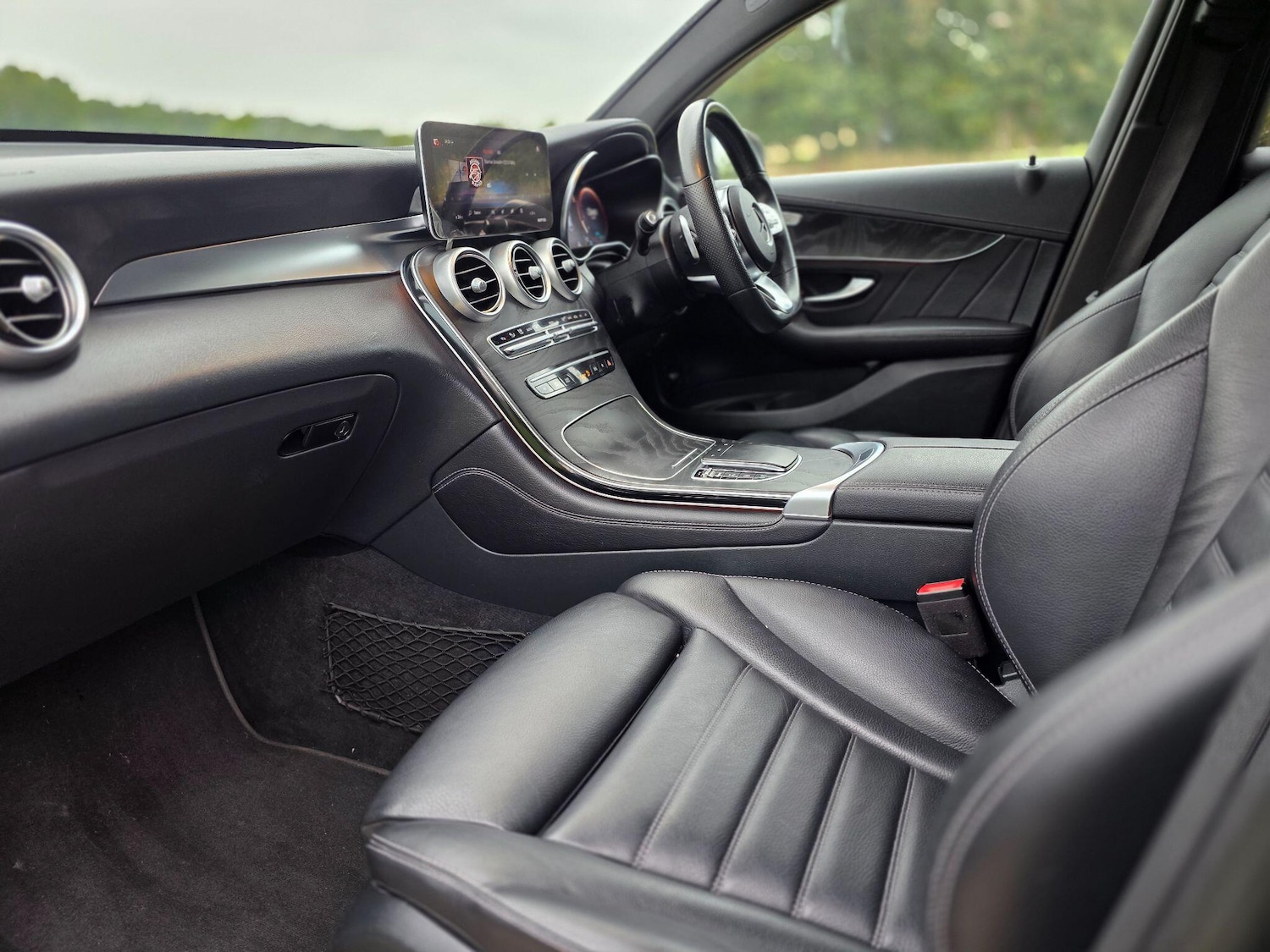 Used Mercedes-Benz GLC 2020 for sale - 76024755: Photo 6