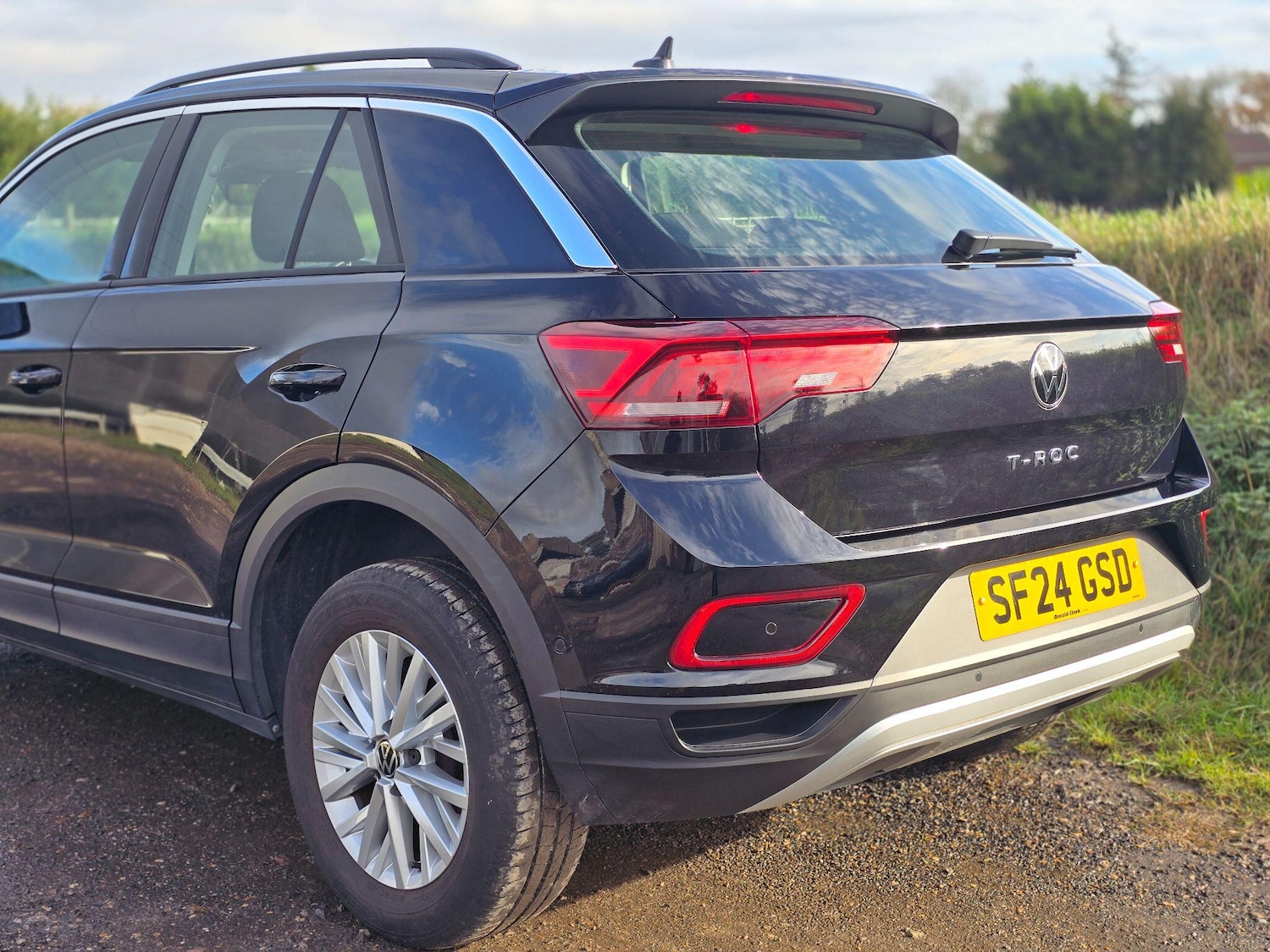 Used Volkswagen T-Roc 2024 for sale - 76561482: Photo 9