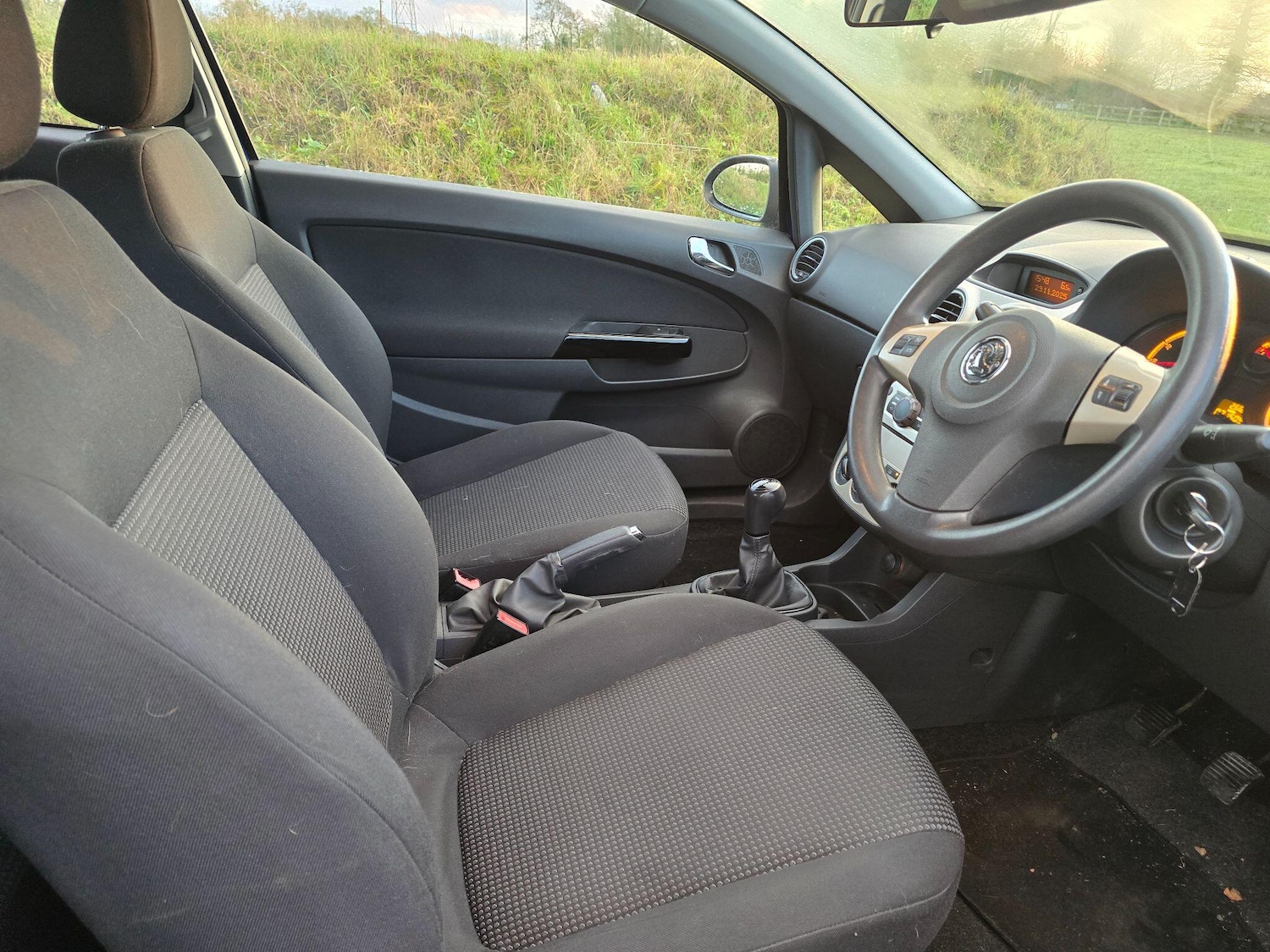 Used Vauxhall Corsa 2007 for sale - 77097567: Photo 5